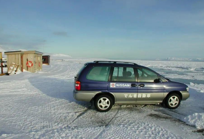 搭载索尼圆柱电池的日产Prairie Joy EV 在北极